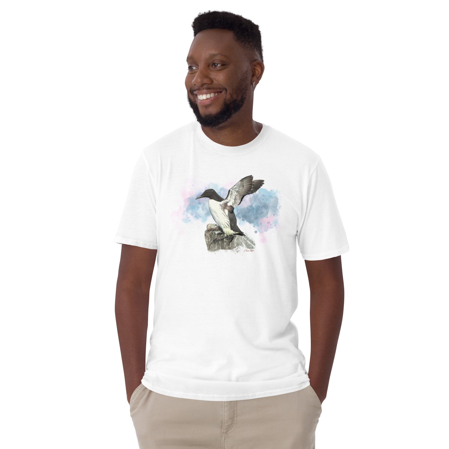 'Guillemot with Wings Splayed' Short-Sleeve Unisex T-Shirt