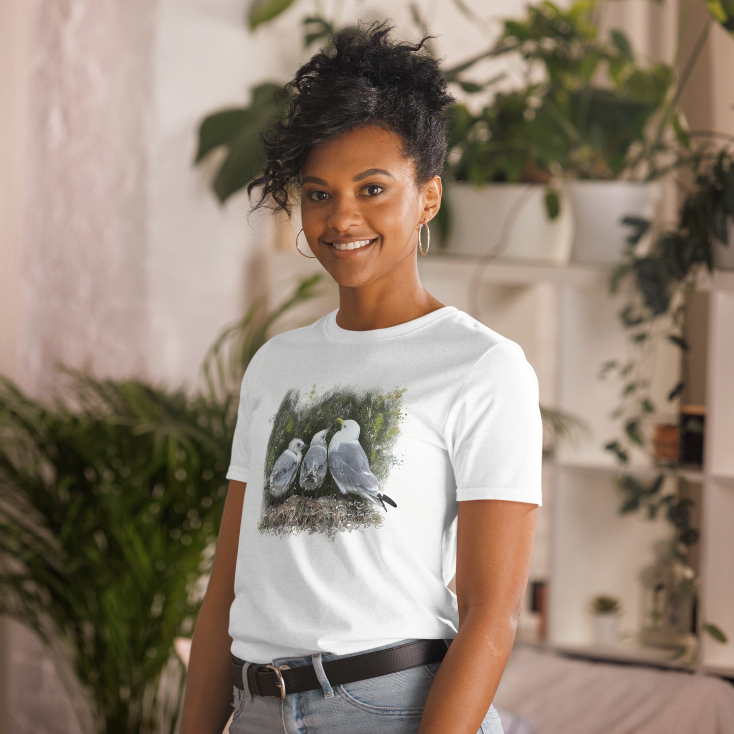 'Kittiwake and Two Chicks' Short-Sleeve Unisex T-Shirt